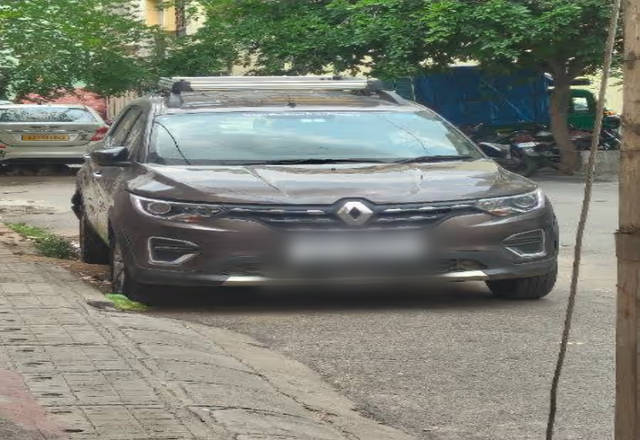 https://images10.gaadi.com/usedcar_image/4496903/original/96f86018-3c38-4e82-8689-ad4af77e6ee4.?imwidth=6400