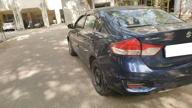 https://images10.gaadi.com/usedcar_image/4497029/original/processed_0b4485f1-7f5d-4e16-8d1f-ad7cf42e342b.jpeg?imwidth=6401
