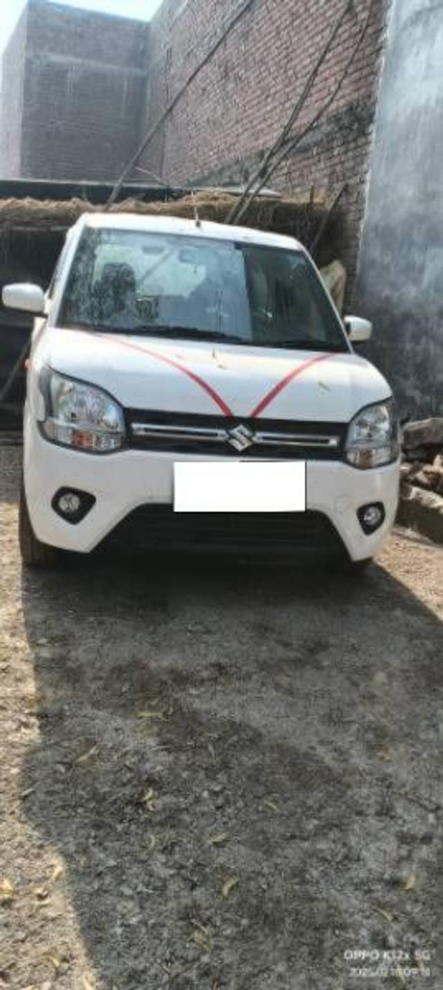 https://images10.gaadi.com/usedcar_image/4497359/original/processed_20cb8290-d026-49e0-b139-1ebd5b90835b.jpg?imwidth=6401