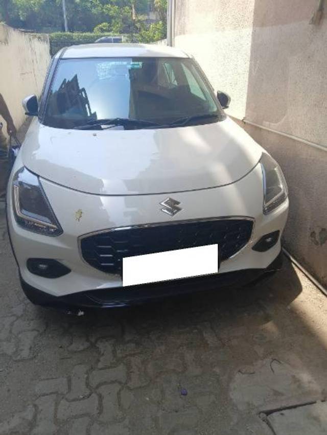 https://images10.gaadi.com/usedcar_image/4497371/original/processed_c7d7282c-b88a-4433-98de-67d777a38618.jpg?imwidth=6400