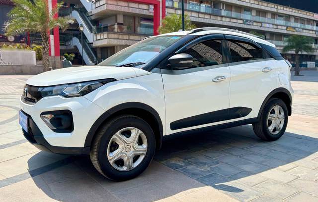 https://images10.gaadi.com/usedcar_image/4497505/original/processed_52d75f86fc524a0312c055cc241cdcb3.jpg?imwidth=6400