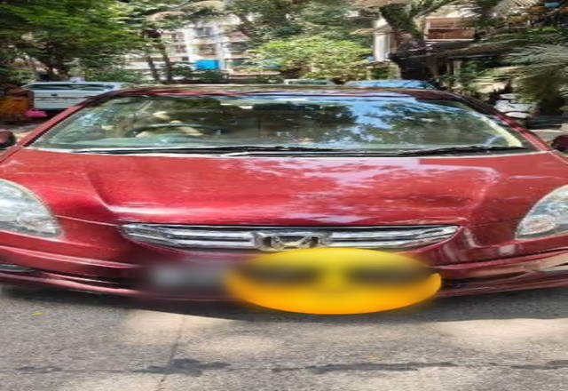 https://images10.gaadi.com/usedcar_image/4497654/original/844e3159-b5f3-4c68-b188-aa2258c13e9a.?imwidth=6402