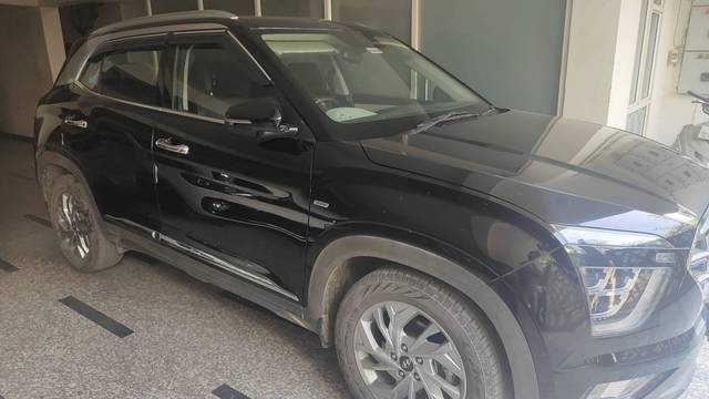 https://images10.gaadi.com/usedcar_image/4497656/original/processed_2a08bf2f-54d3-4f11-b857-d5e1b4f70035.jpeg?imwidth=6400