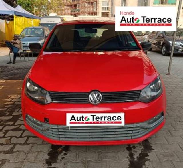 https://images10.gaadi.com/usedcar_image/4497822/original/e131f5c0fc9f06491ee49d78de515b62.jpeg?imwidth=6400