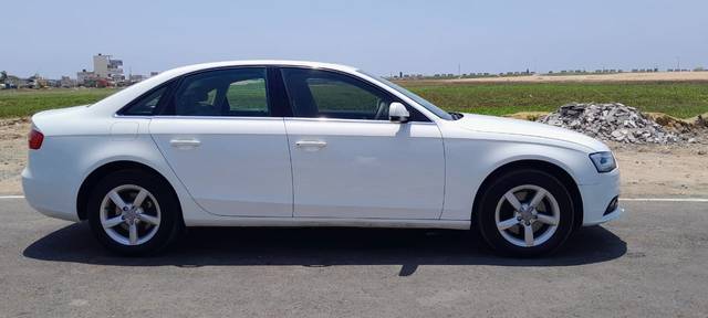 https://images10.gaadi.com/usedcar_image/4497842/original/7db85c198ab8ea46a1acf35a4cbe5721.jpg?imwidth=6401