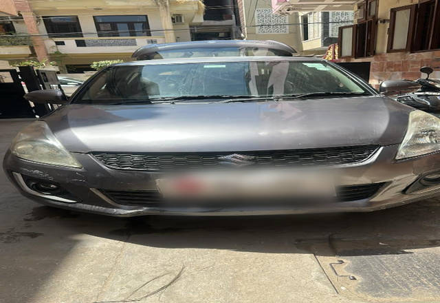 https://images10.gaadi.com/usedcar_image/4497857/original/ee7aeb50-37a8-4e57-b8de-bca3050a3e64.?imwidth=6400