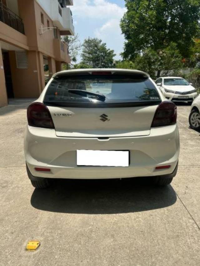 https://images10.gaadi.com/usedcar_image/4497956/original/processed_ce3ac6fb-74cd-451f-a617-a4d10ea2c512.jpeg?imwidth=6402