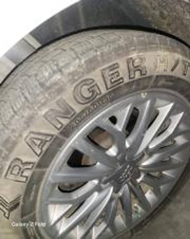 https://images10.gaadi.com/usedcar_image/4497963/original/7ed48ecceb9f333cfc5c47d7b007bc2b.jpg?imwidth=6402