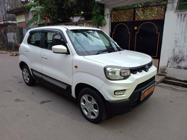 https://images10.gaadi.com/usedcar_image/4498125/original/processed_22cb478b75ae466861859725ef0d994a.jpg?imwidth=6400