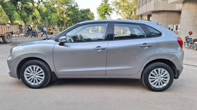 https://images10.gaadi.com/usedcar_image/4498441/original/c89b5e3bfa0eea6d8384fdae192bfe18.jpg?imwidth=6402
