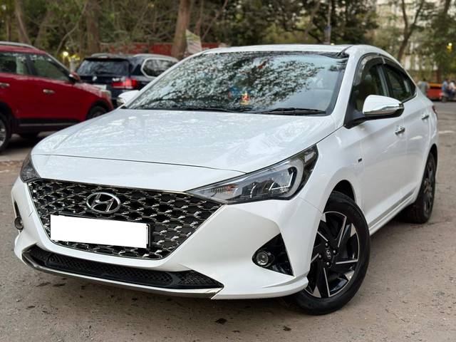 https://images10.gaadi.com/usedcar_image/4498522/original/processed_86b0fa351101d2dadee425c972e37f25.jpg?imwidth=6400