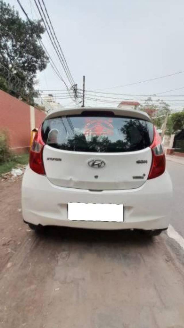 https://images10.gaadi.com/usedcar_image/4498536/original/processed_a5d453a4-f84f-4bce-be41-bcb0d99936bf.jpg?imwidth=6400