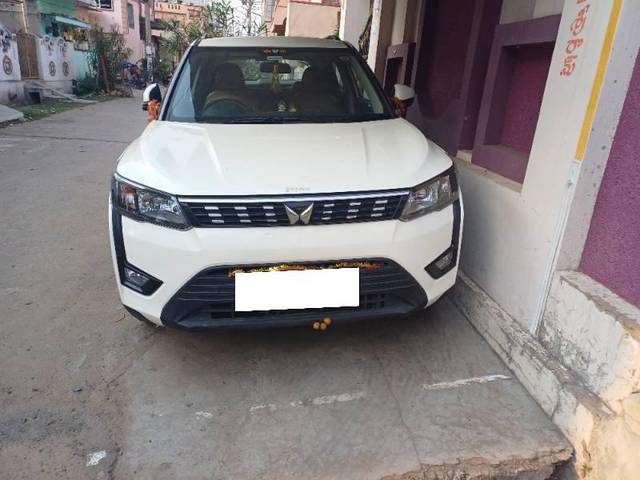 https://images10.gaadi.com/usedcar_image/4498643/original/processed_44a325cf-4bb7-4051-b094-24050ec820d9.jpg?imwidth=6400