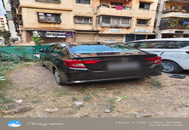 https://images10.gaadi.com/usedcar_image/4498652/original/39903d56-f955-4739-8f7e-606c0df491b2.?imwidth=6400