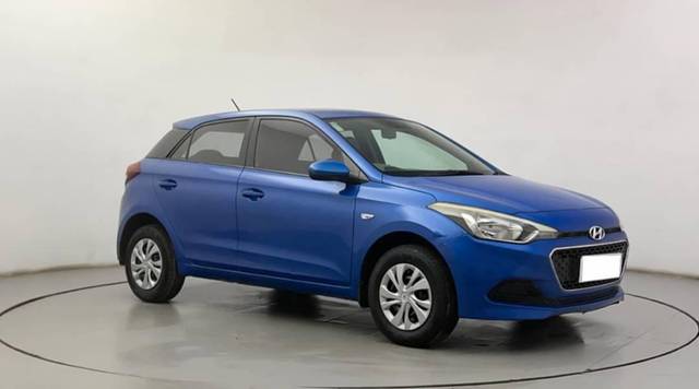 https://images10.gaadi.com/usedcar_image/4498817/original/processed_8f191bf6-f543-4c5d-9b19-22fa12e40493.jpg?imwidth=6400