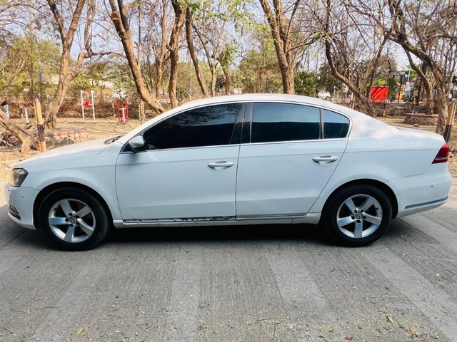 Second-hand 2012 Volkswagen Passat Diesel Comfortline AT for sale in Aurangabad-2
