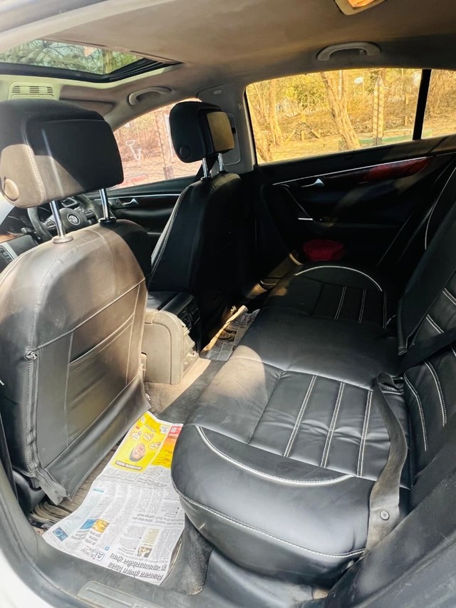 Second-hand 2012 Volkswagen Passat Diesel Comfortline AT for sale in Aurangabad-4