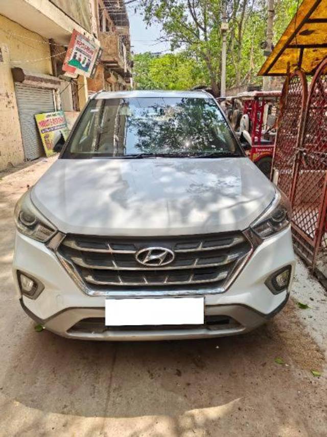 https://images10.gaadi.com/usedcar_image/4499275/original/processed_a711ca6a-f44b-4a2e-8d8d-31c2069d7d11.jpg?imwidth=6400