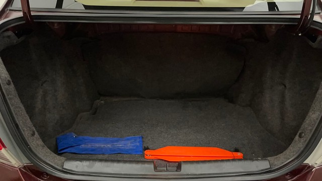 Second-hand 2013 Honda Amaze VX i-VTEC for sale in Hyderabad-9