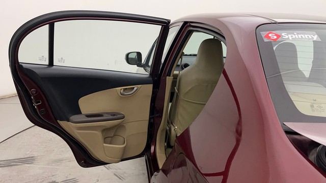 Second-hand 2013 Honda Amaze VX i-VTEC for sale in Hyderabad-36