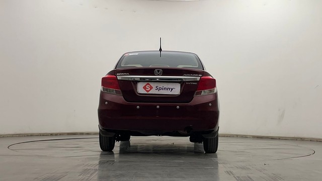 Second-hand 2013 Honda Amaze VX i-VTEC for sale in Hyderabad-4