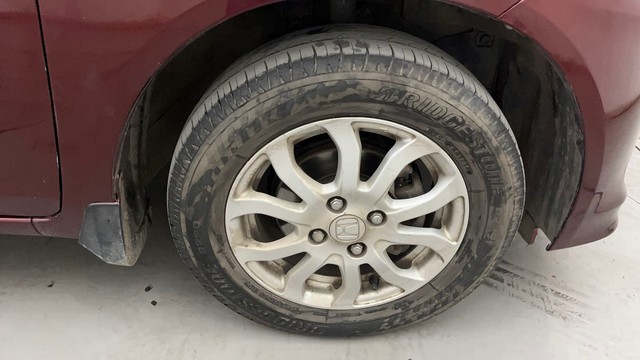 Second-hand 2013 Honda Amaze VX i-VTEC for sale in Hyderabad-17