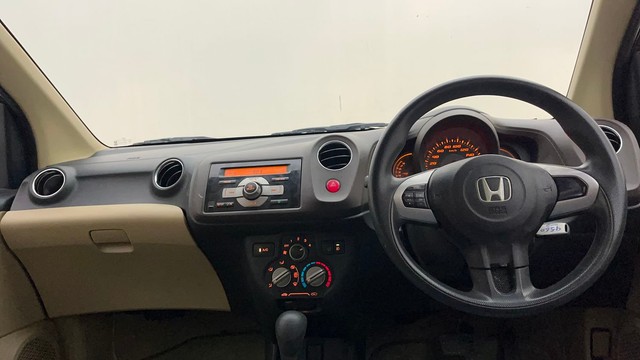 Second-hand 2013 Honda Amaze VX i-VTEC for sale in Hyderabad-11