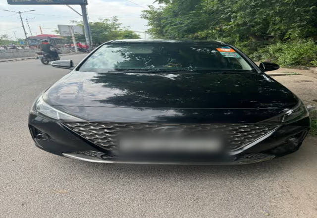 https://images10.gaadi.com/usedcar_image/4500216/original/27a953be-7d3a-48c9-9e7a-9d17f90f6025.?imwidth=6400