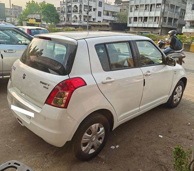 https://images10.gaadi.com/usedcar_image/4500825/original/processed_63fa6fe62b6086d053c998fe87ced299.jpg?imwidth=6401