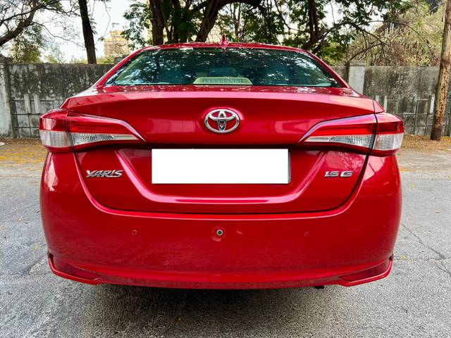 https://images10.gaadi.com/usedcar_image/4500931/original/processed_9fa2ab268843fdf149736a244fe9ee37.jpg?imwidth=6402