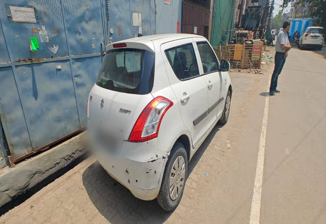 https://images10.gaadi.com/usedcar_image/4501121/original/4b15e05b-1f85-4d1d-9cdc-ab6ecf397e0c.?imwidth=6400
