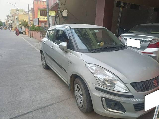 https://images10.gaadi.com/usedcar_image/4501170/original/processed_c7056496-c1c5-4e31-a053-8e8bd05311cc.jpg?imwidth=6401
