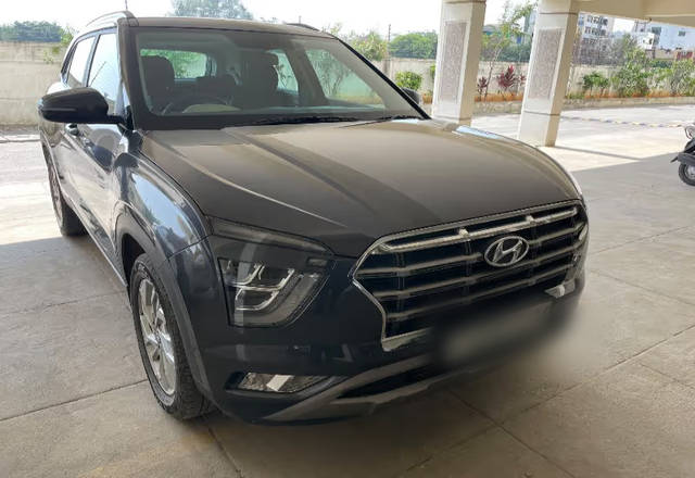 https://images10.gaadi.com/usedcar_image/4501287/original/5eed6e5d-8fb4-4c9f-a81f-8a2fe48dbe55.?imwidth=6400
