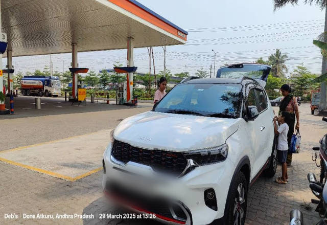 https://images10.gaadi.com/usedcar_image/4501514/original/6c0ce785-0155-4e94-a482-9912460d8c55.?imwidth=6400