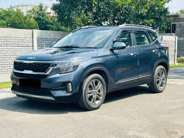 https://images10.gaadi.com/usedcar_image/4501682/original/processed_87fc3e407f20603404907fbfc6ca0c1f.png?imwidth=6400