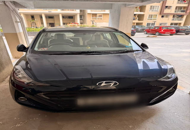 https://images10.gaadi.com/usedcar_image/4501834/original/df65cc18-0f8e-4389-a9aa-4744d6041303.?imwidth=6400