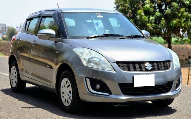 https://images10.gaadi.com/usedcar_image/4501901/original/processed_fd87955114ca5acd4168d2003ba4eee3.jpg?imwidth=6400
