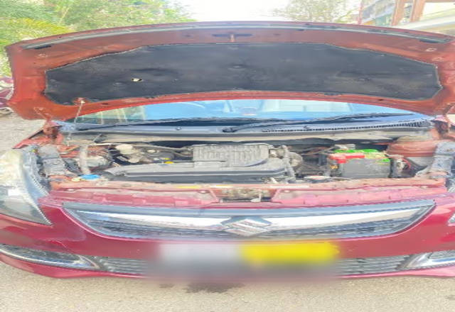 https://images10.gaadi.com/usedcar_image/4501939/original/11195c31-9a54-4dd4-b69f-d01e6f6a61d3.?imwidth=6402