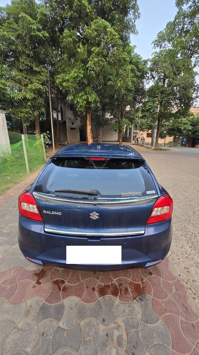 https://images10.gaadi.com/usedcar_image/4501969/original/processed_199337d680b47b883d4ec9147b663fb1.jpg?imwidth=6401
