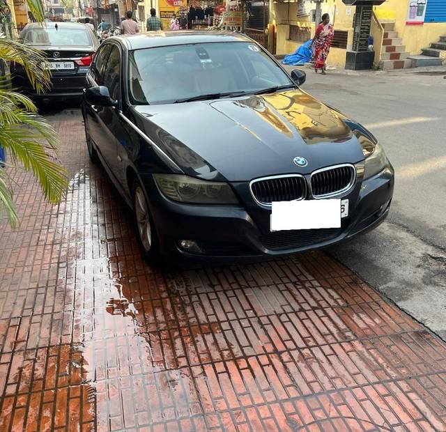 https://images10.gaadi.com/usedcar_image/4501995/original/processed_86b230ef-c0ba-4311-824a-4f6664f49067.jpg?imwidth=6402