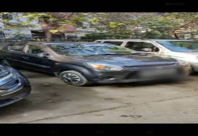 https://images10.gaadi.com/usedcar_image/4502063/original/4fc7e243-e15c-479e-b91c-920456bf1ef3.?imwidth=6400