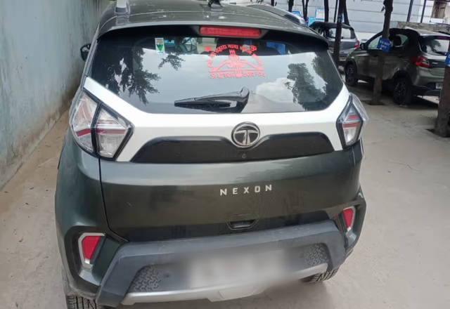 https://images10.gaadi.com/usedcar_image/4502098/original/bbb9b536-6b14-440f-8309-2d0faa6c4e21.?imwidth=6400
