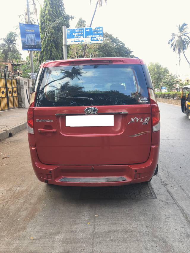 https://images10.gaadi.com/usedcar_image/4502113/original/processed_19995d65e8949d30d79b6d6c3678db94.jpg?imwidth=6401