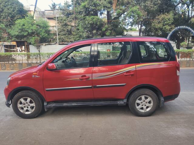 https://images10.gaadi.com/usedcar_image/4502113/original/processed_4d682763319188c87501f9e39df5de88.jpg?imwidth=6402