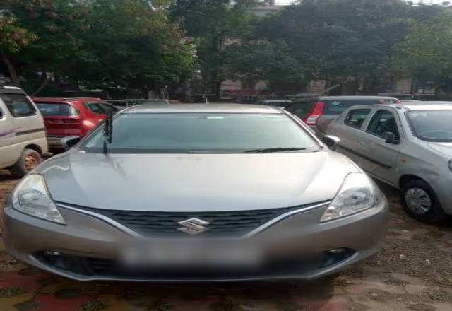 https://images10.gaadi.com/usedcar_image/4502452/original/683447d6-3895-4b87-b15e-332b8be0e5f1.?imwidth=6400