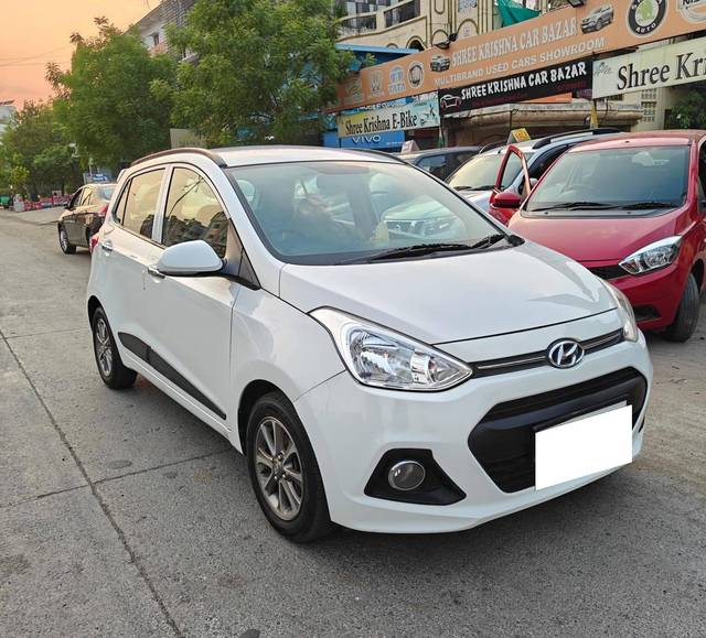 https://images10.gaadi.com/usedcar_image/4502504/original/processed_8ea8f26c3c4b8c9b5a9ce9a34c2cb22e.jpg?imwidth=6400