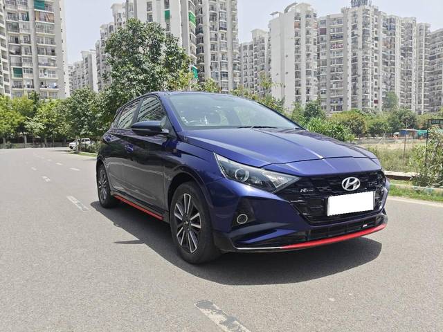 https://images10.gaadi.com/usedcar_image/4502651/original/processed_f129cb1242f8d58bea8bb12414910439.jpg?imwidth=6400