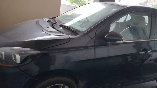 https://images10.gaadi.com/usedcar_image/4502704/original/f67961eb-1dce-46ec-9638-6de596bfe9bc.jpg?imwidth=6401