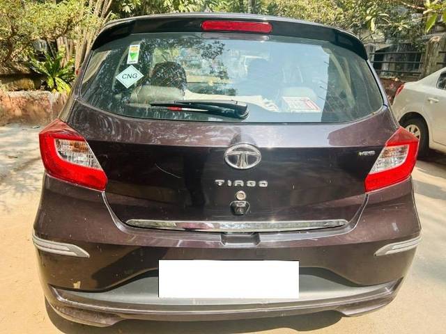 https://images10.gaadi.com/usedcar_image/4503106/original/processed_4cf04f2d-c41d-4be4-8c5d-3568496a7f7a.jpeg?imwidth=6400