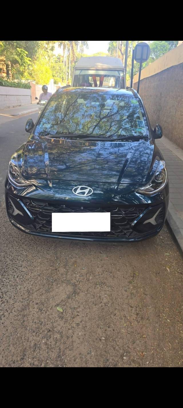 https://images10.gaadi.com/usedcar_image/4503517/original/processed_c0a068556cb15f464dfa8e913b94cd46.jpg?imwidth=6401